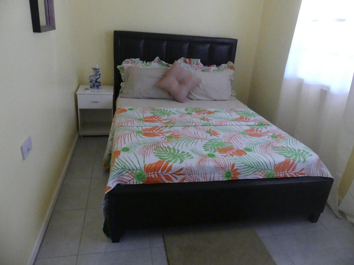 Southern Haven Guesthouse Laborie Екстер'єр фото