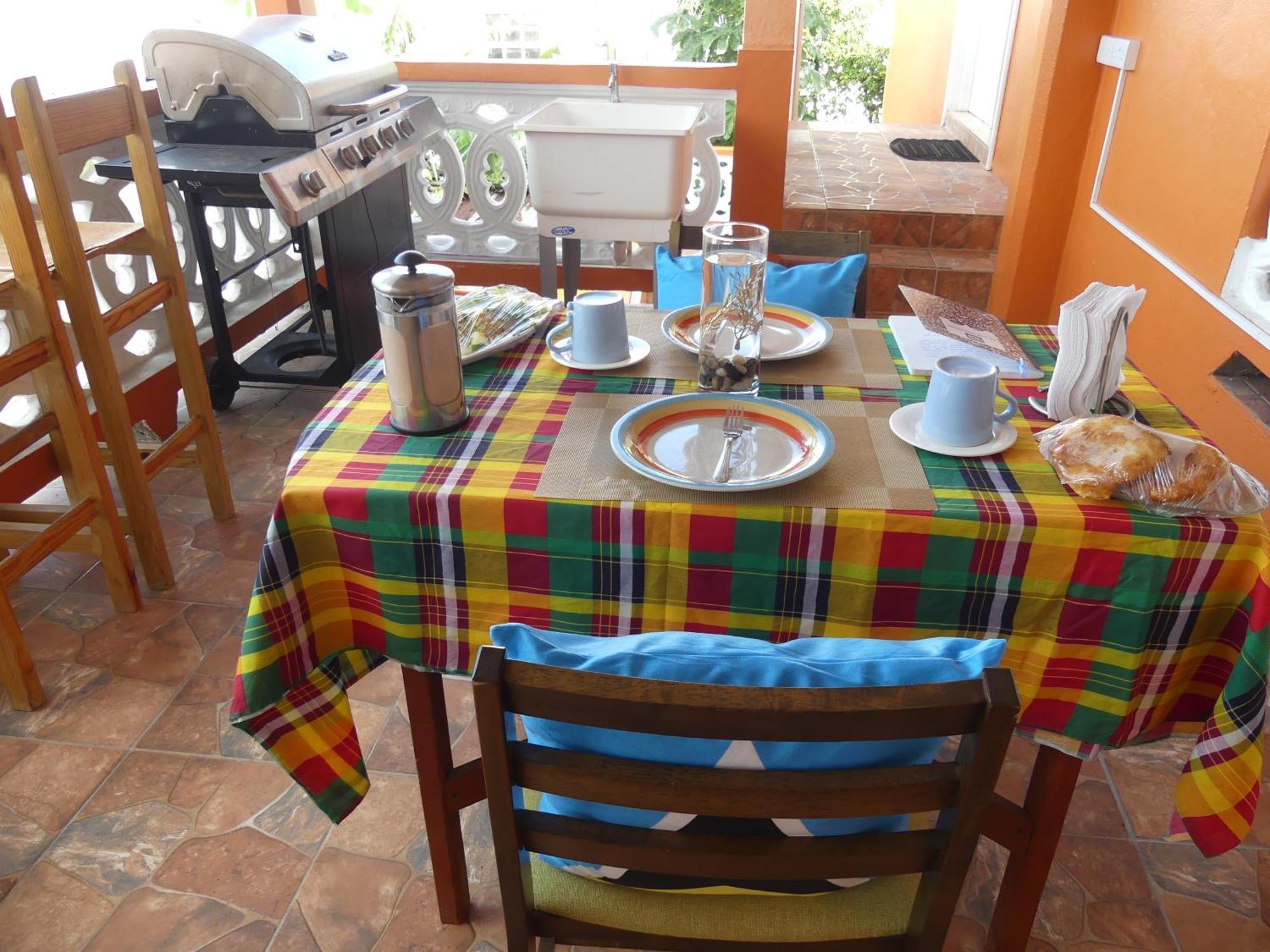 Southern Haven Guesthouse Laborie Екстер'єр фото